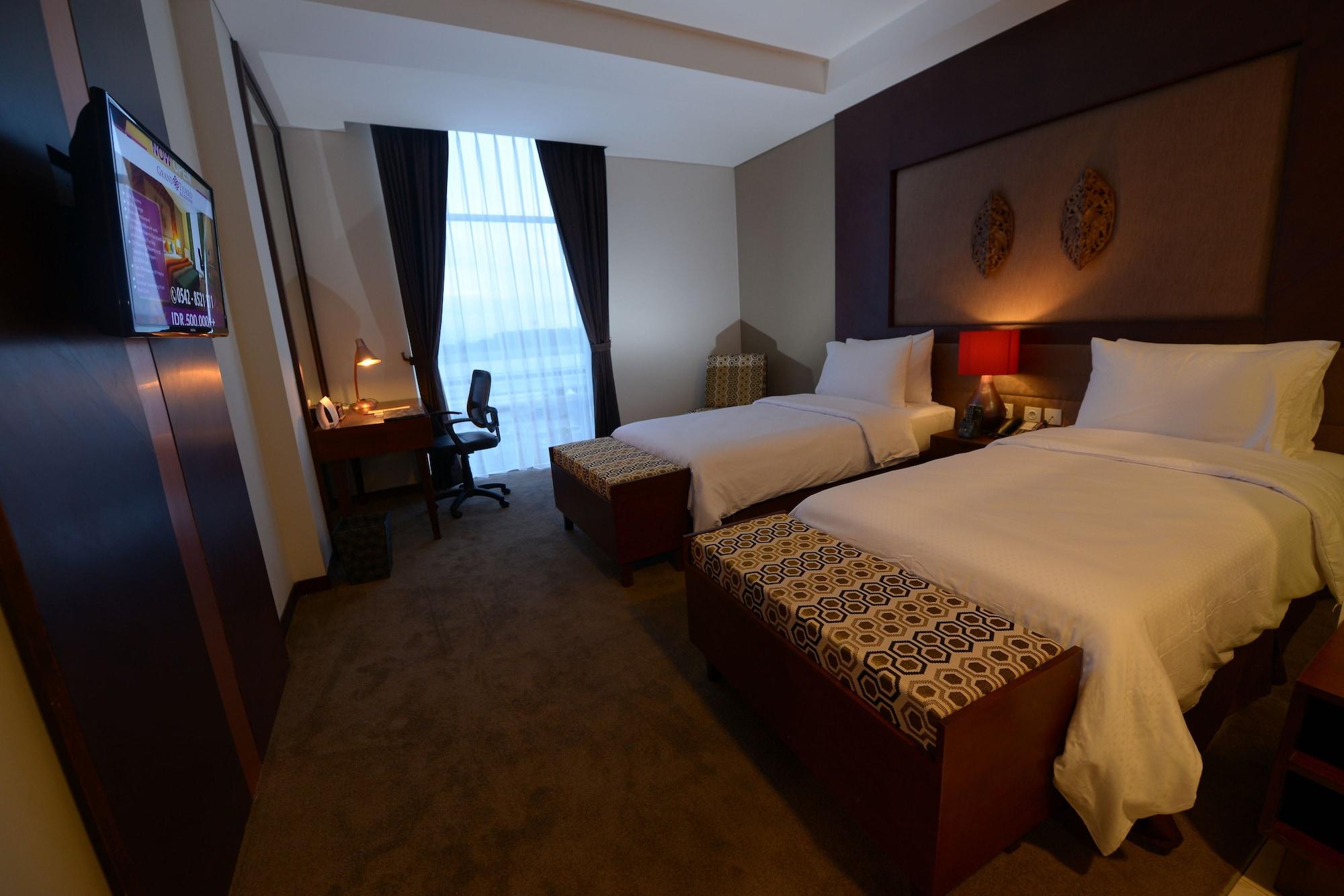 Grand Tjokro Hotel Balikpapan Buitenkant foto