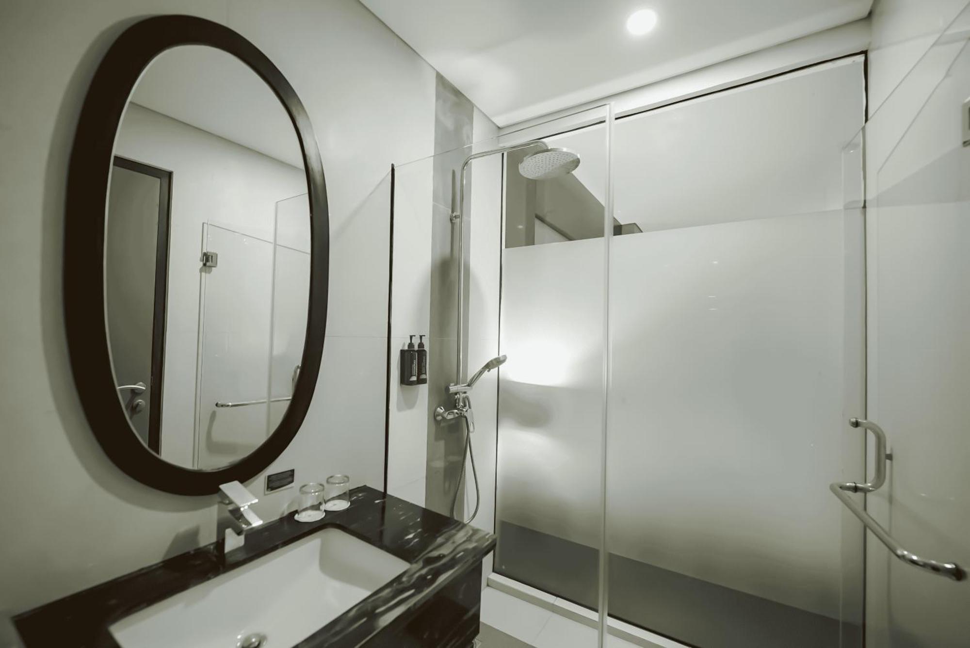 Grand Tjokro Hotel Balikpapan Buitenkant foto