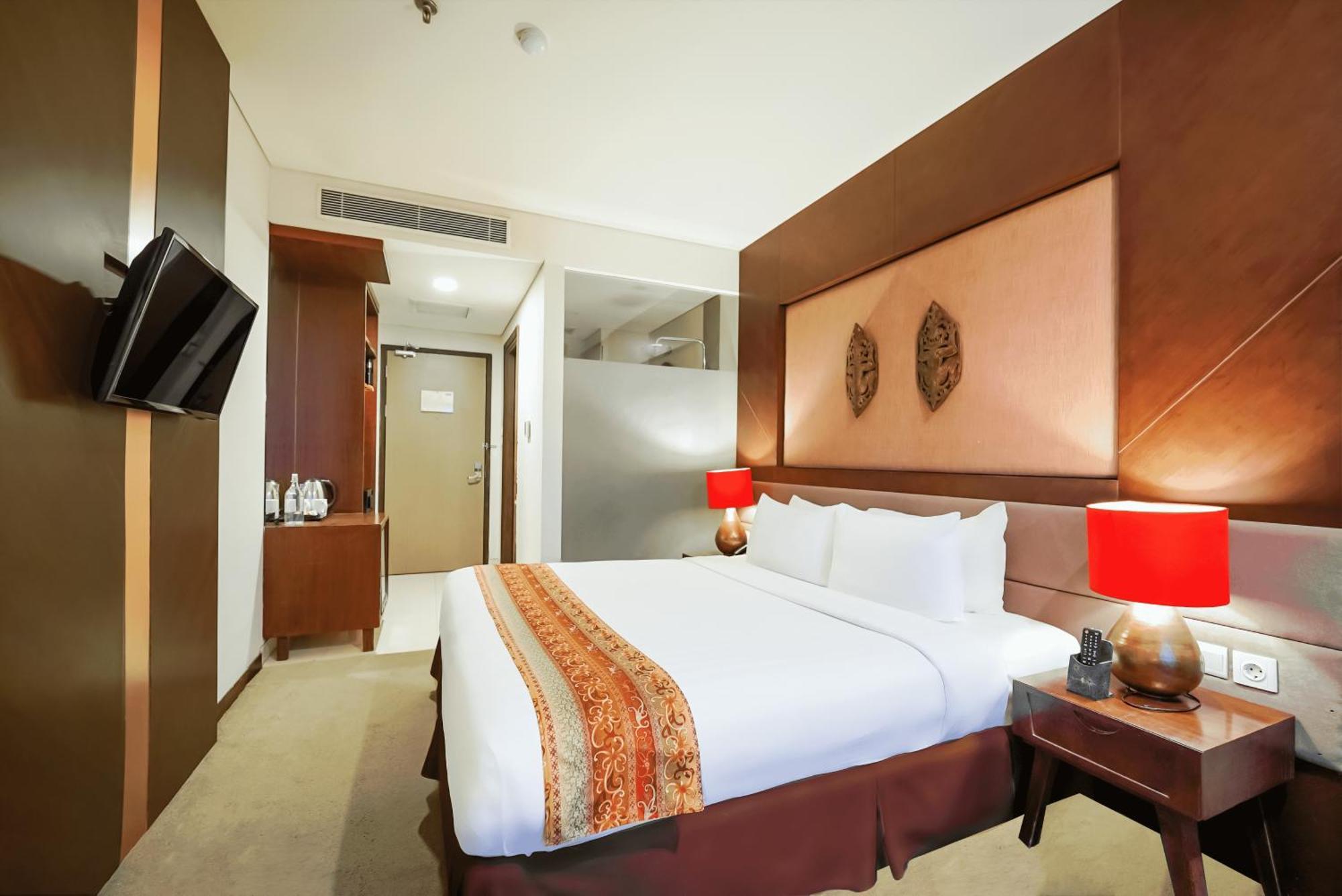 Grand Tjokro Hotel Balikpapan Buitenkant foto