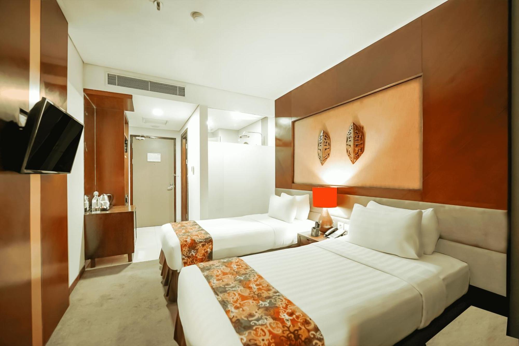 Grand Tjokro Hotel Balikpapan Buitenkant foto